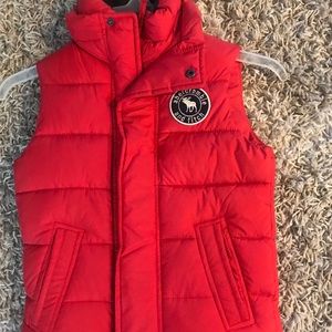 Boys puffy vest